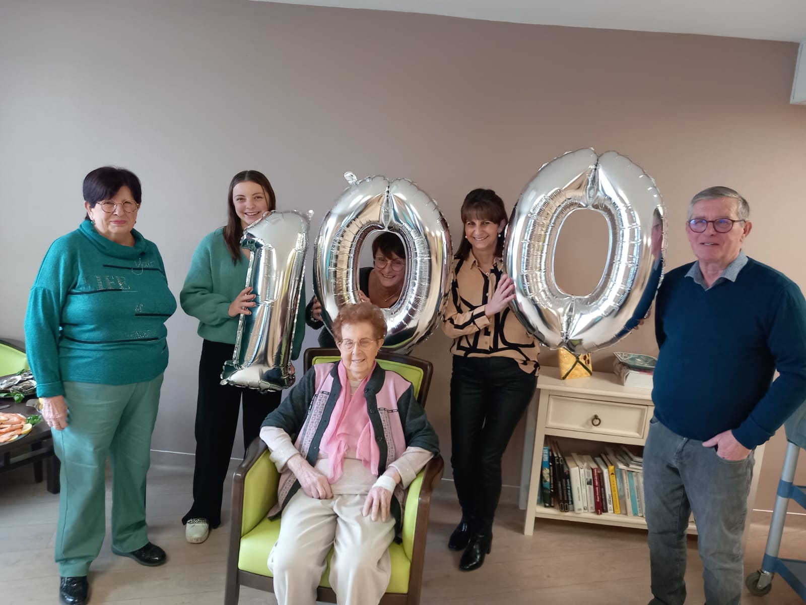100 ans de Mme GOTILLOT  - 210125