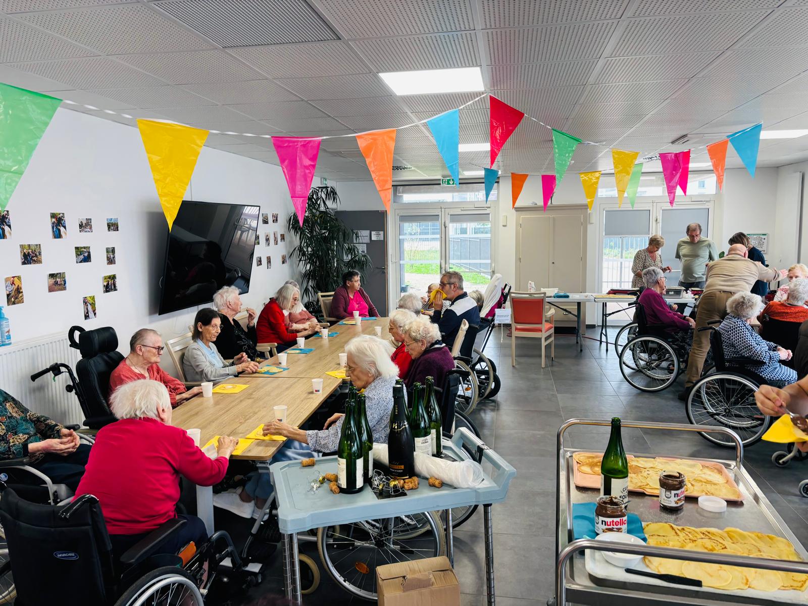 Après-midi crêpes mardi 23 septembre 2025 aux Jardins Voltaire