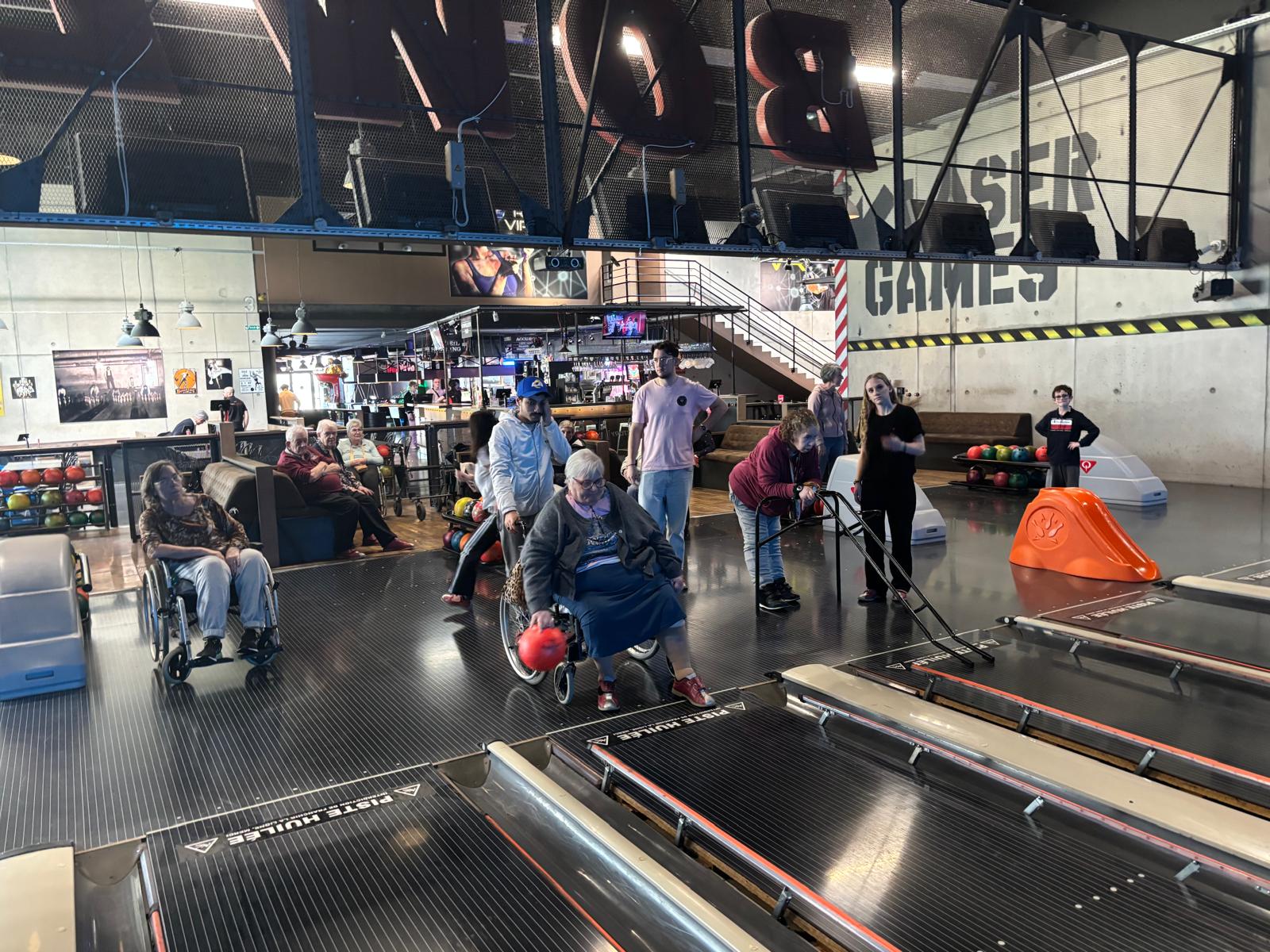 Sortie au Bowling Jardins Voltaire 26022026