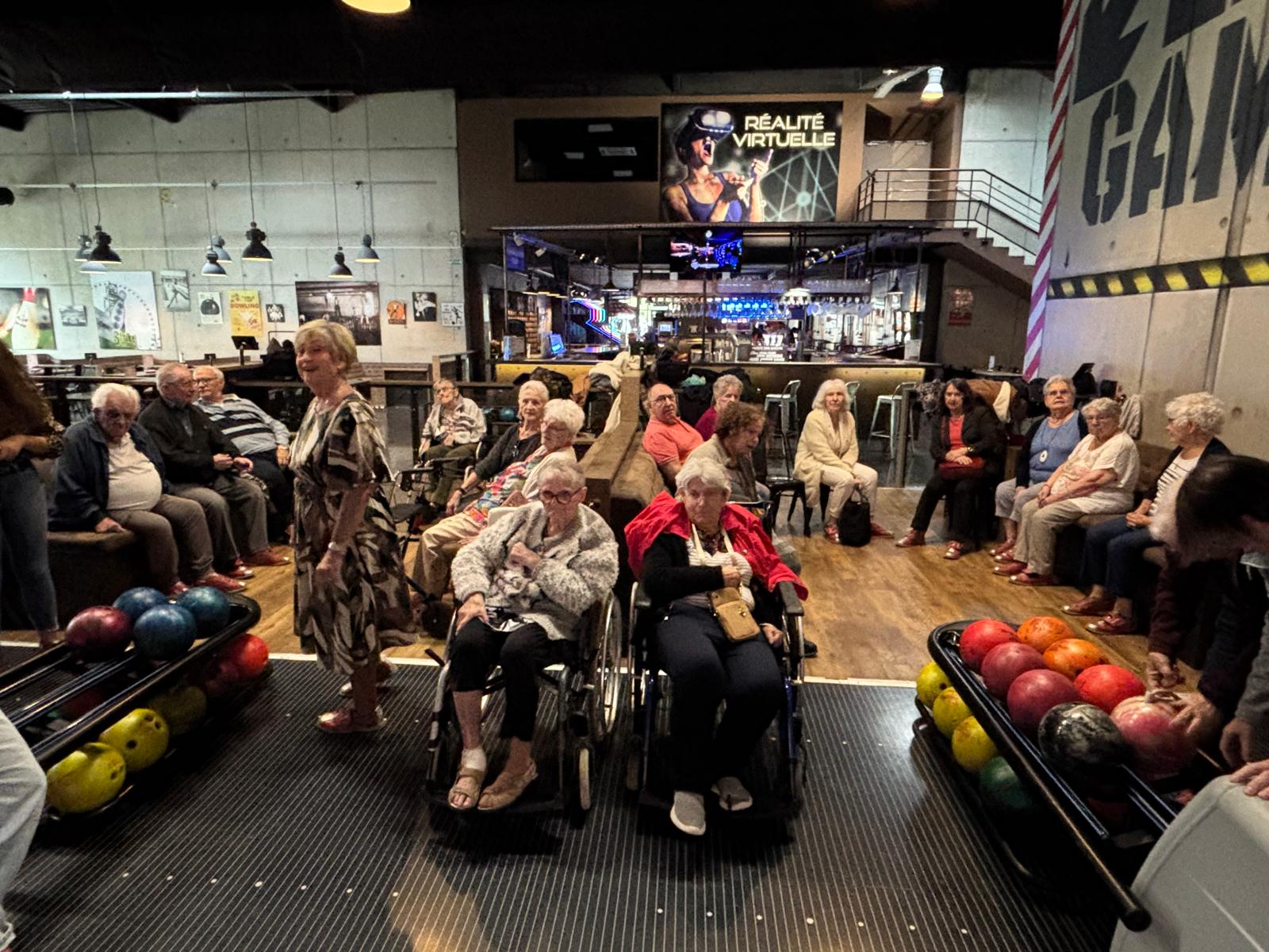Sortie au bowling dans le cadre de la semaine bleue - 011024