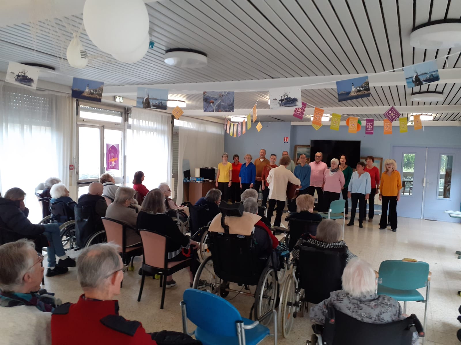 Venue de la Chorale des Globe Chanteurs aux Marguerites et aux Bégonias - 28 et 291023