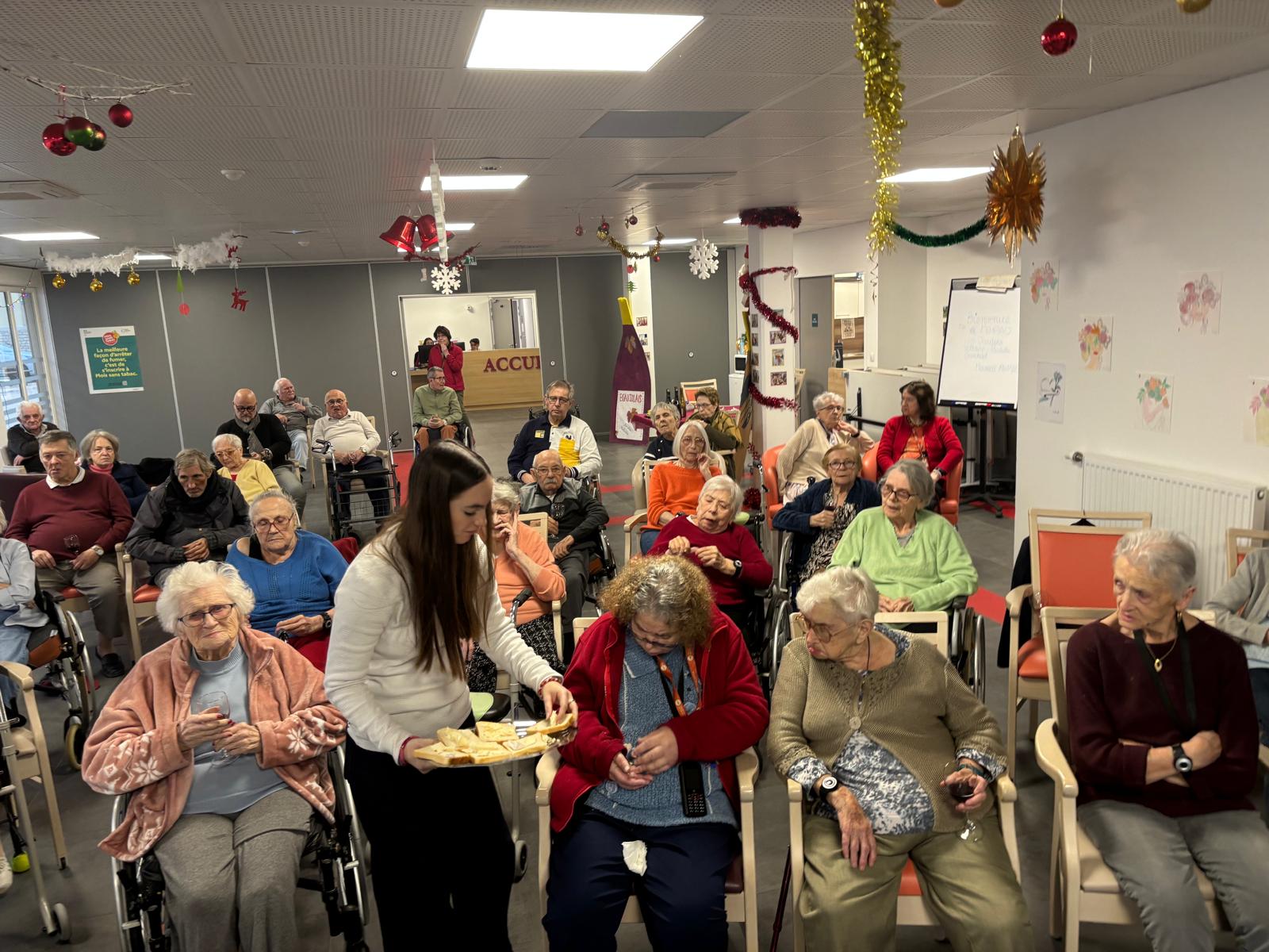 Beaujolais nouveau à l'EHPAD Jardins Voltaire