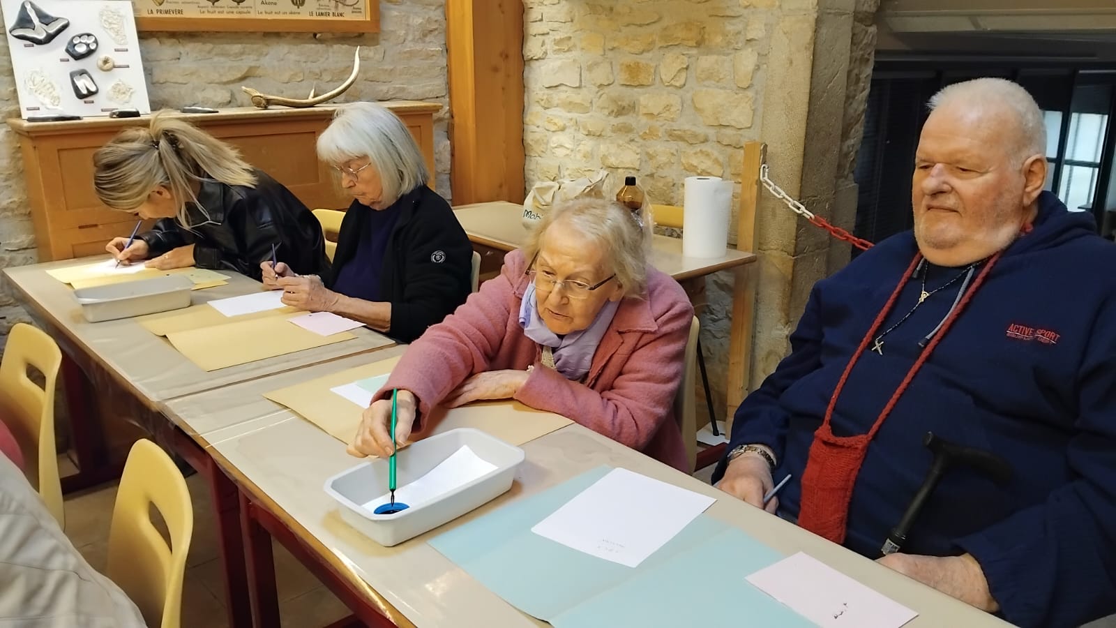 Sortie au musée Ecole à chenôve avec les résidents des Bégonias 13102026