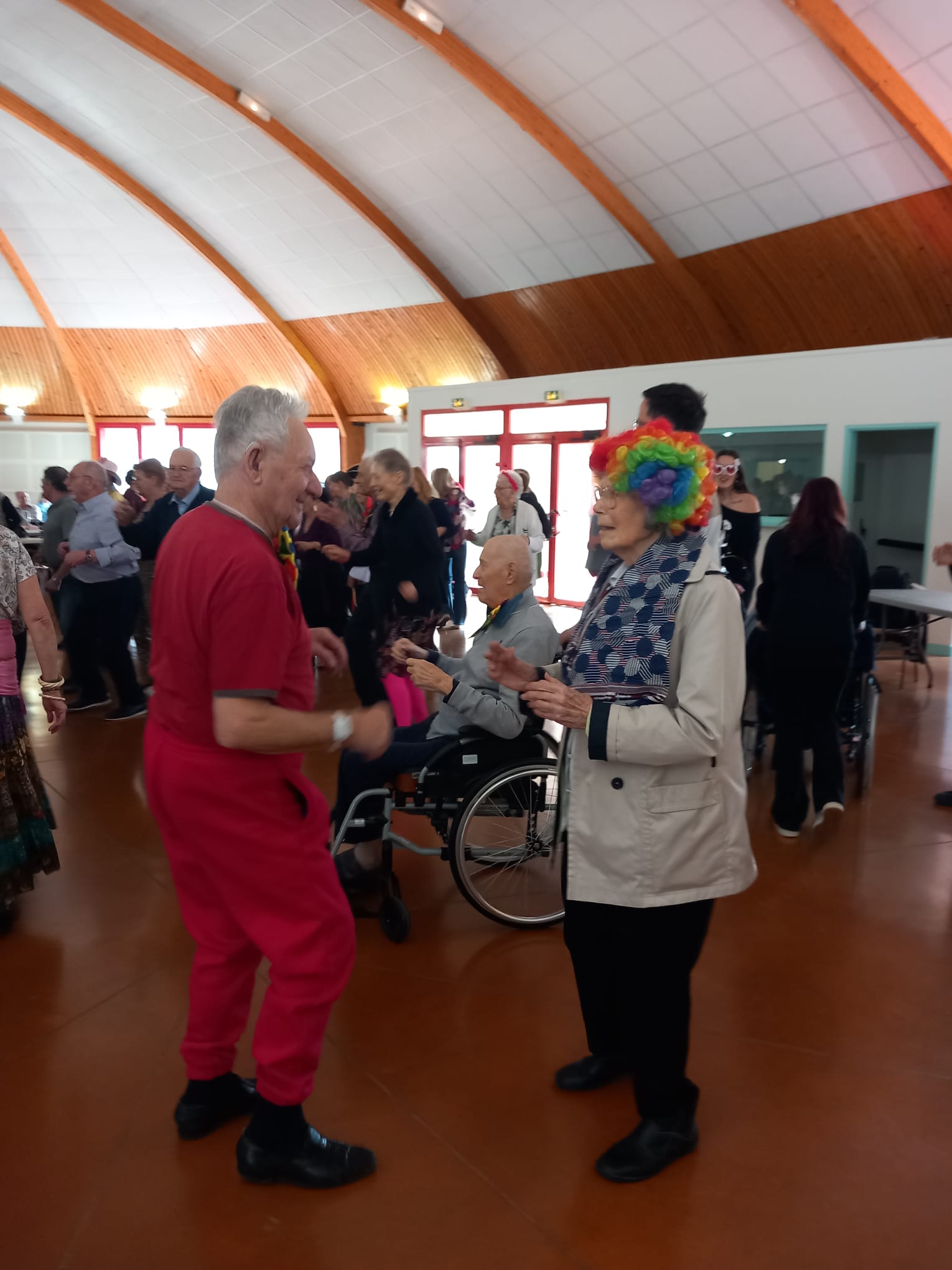 Sortie à la Surprise partie de Carnaval intergénérationnelle avec l’orchestre Orphéane  - 040325