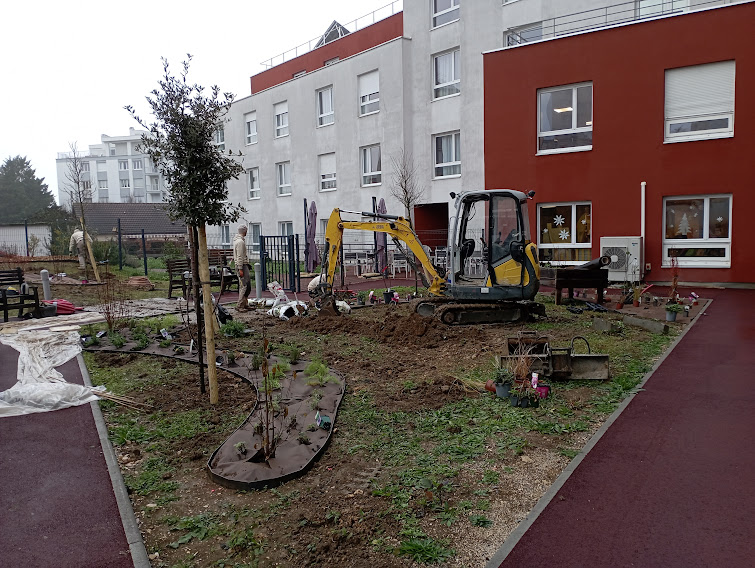 Travaux concernant la réalisation d'un jardin thérapeutique aux Bégonias - 16 au 21 décembre 2022