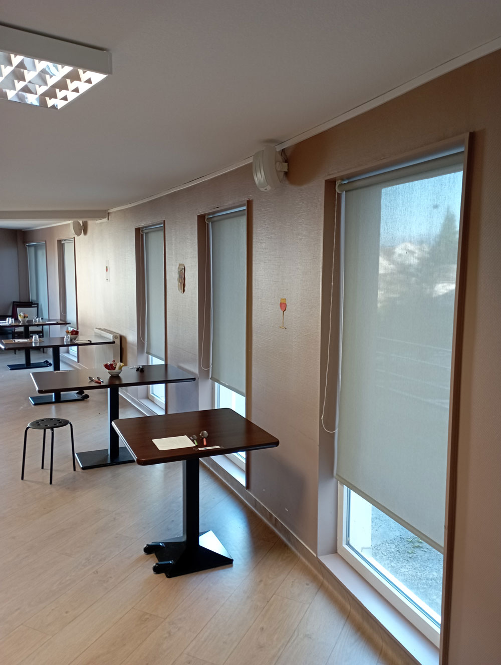 Installation de stores intérieurs à l'EHPAD les Bégonias - 24 novembre 2022